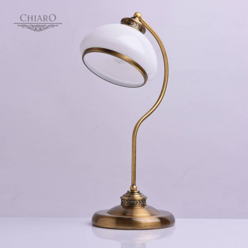 настольная лампа chiaro аманда 481031301 в Энгельсе